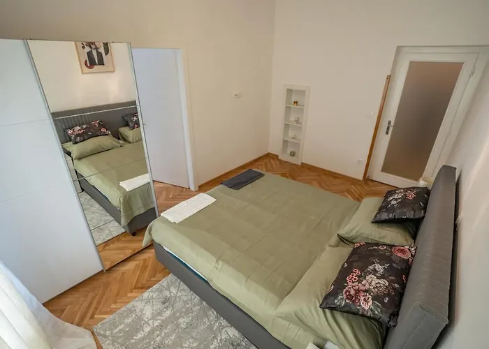 Mili -kantrida Apartman
